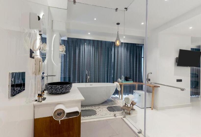 مبيت وإفطار Moustache Udaipur Luxuria