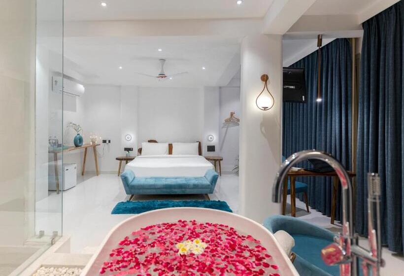 مبيت وإفطار Moustache Udaipur Luxuria