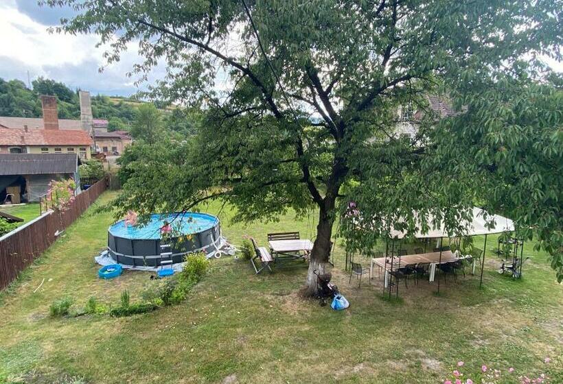 פנסיון Casa Bucataria Fonix