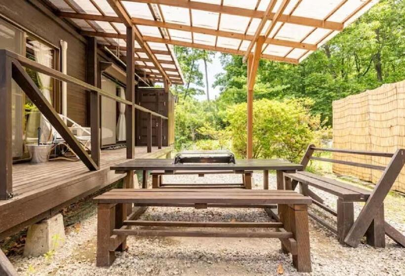 Pensió ウッドペッカー小径