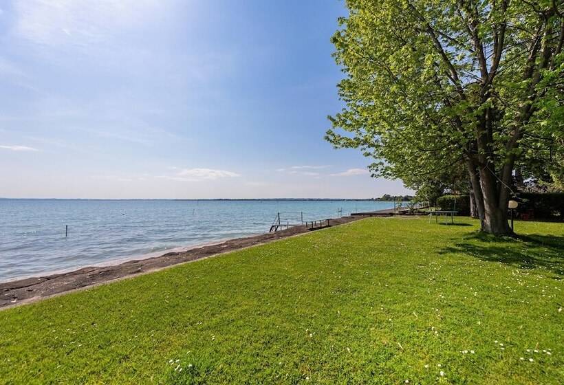 Splendid Apartment Pt 1 Sul Lago By Wonderful Italy