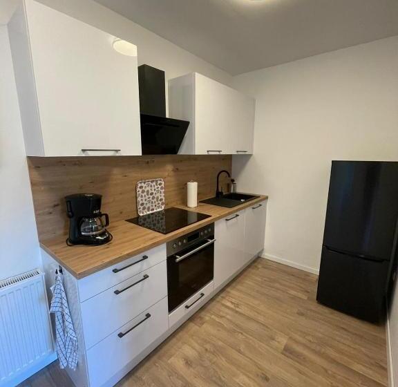 Feddersen Living Kernsanierte Ferienwohnungen   Gemütlich   Netflix   Voll Ausgestattet   Zentral