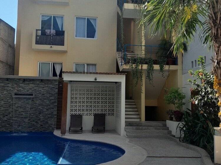 پانسیون Brisamar Guesthouse