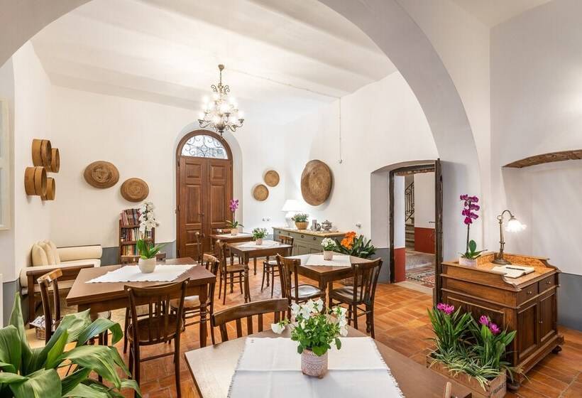 مبيت وإفطار Palazzo Cherchi