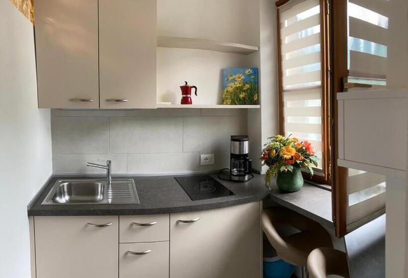 مبيت وإفطار Garni Guflhof