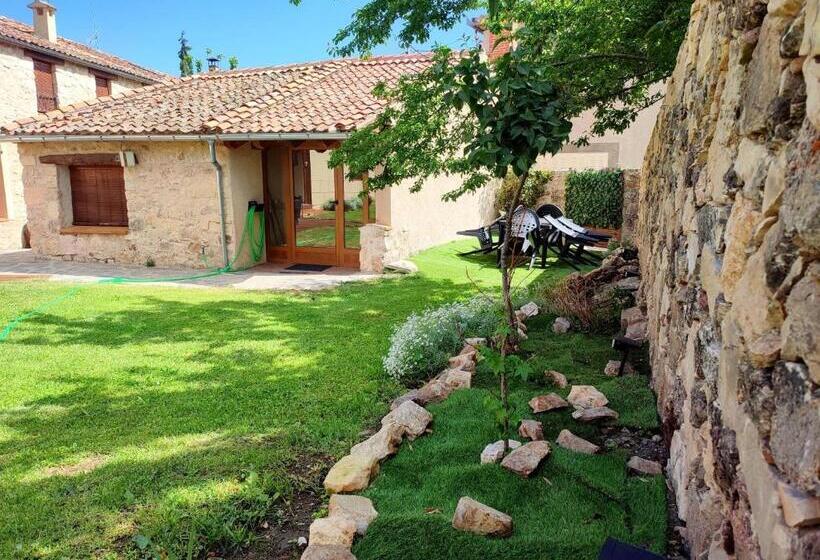 Casa Pinines
