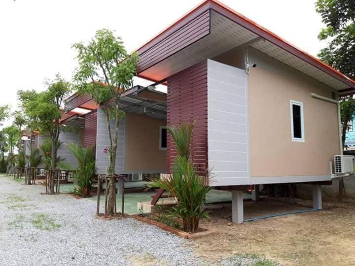 هتل Green House Resort Praduyuen