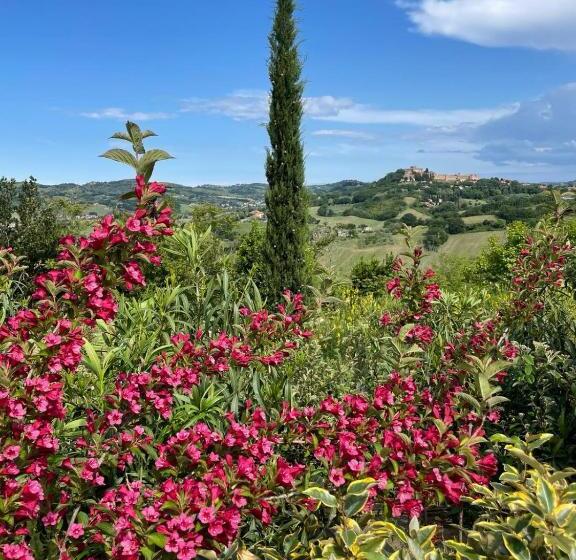 هتل Villa Francesca Relais