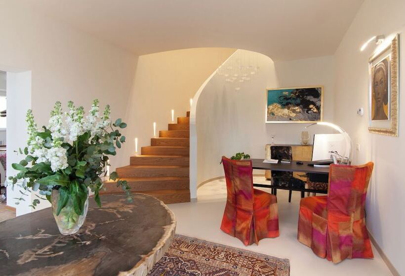 هتل Villa Francesca Relais
