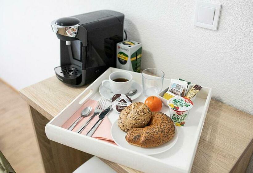 بنسيون Vegas Hriňová Penzión