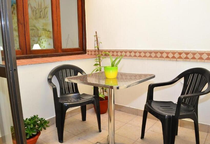 مسافرخانه El Relax