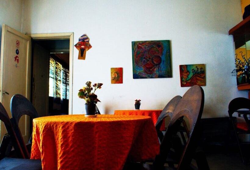 Hostel Joven Casa Reggae