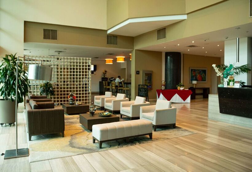 هتل Hilton Garden Inn Barranquilla