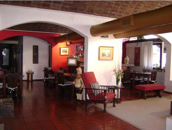 هتل Hostal de la Sierra del Tandil