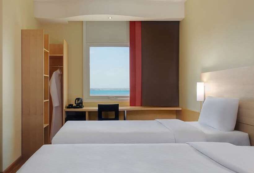هتل Ibis Yanbu