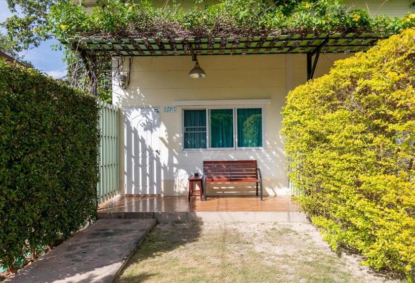 استراحتگاه บ้านสวนวารินทร์ รีสอร์ท