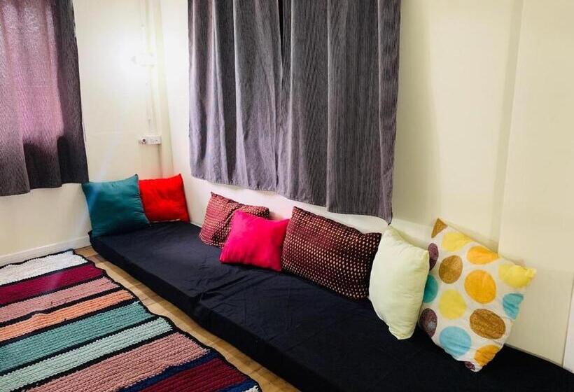 هاستل Baan Mae Somkid Homestay