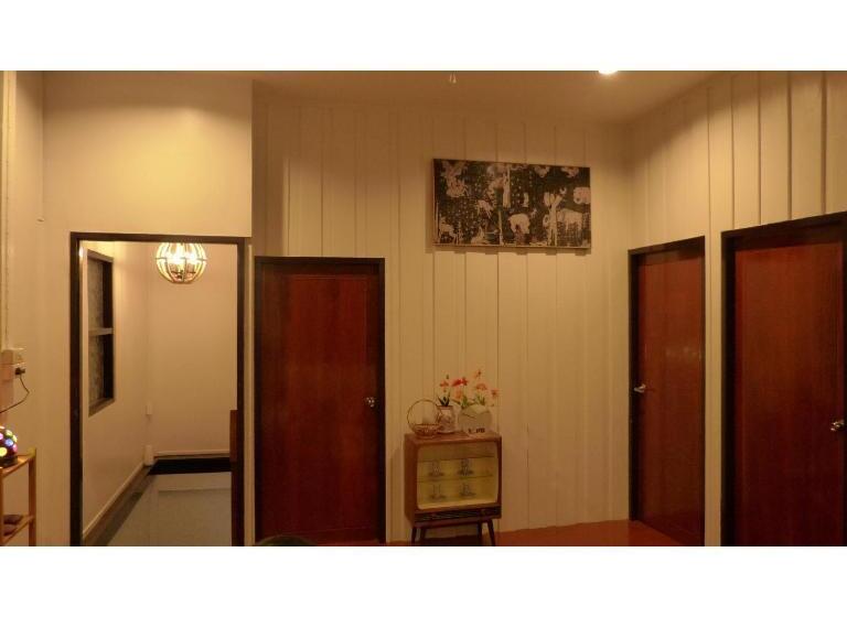 تختخواب و صبحانه Banya Bnb ที่พักบ้านย่าบีแอนด์บี เมืองประจวบฯ
