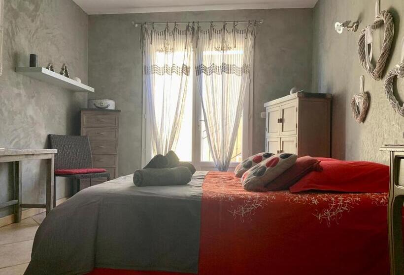 住宿加早餐  Villa Fiora Chambre