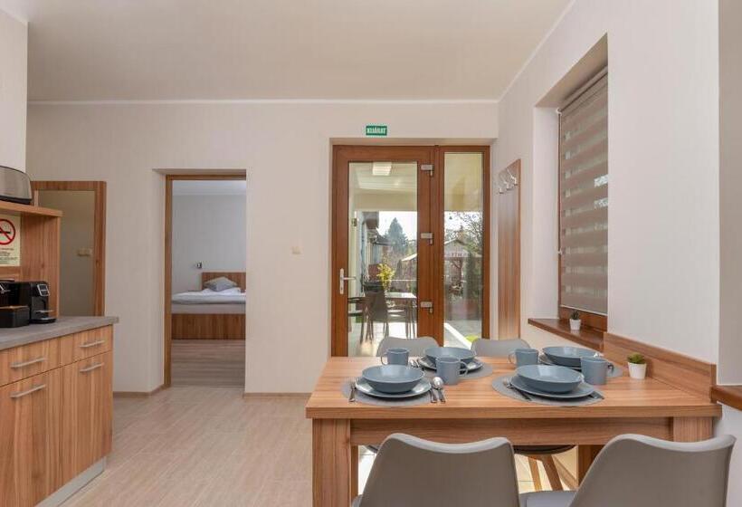 Hídfő Apartman Nyugalom Szigetei