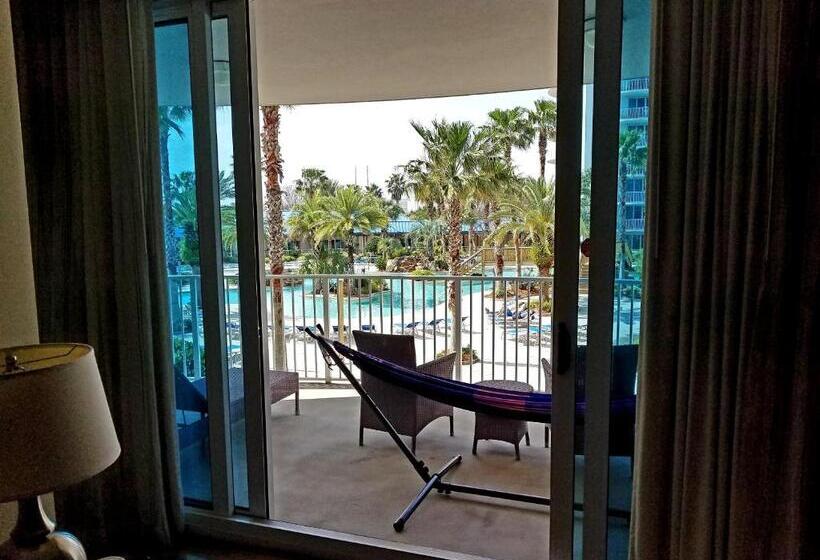 1215 A Slice Of Heaven   Destin! Pool View!