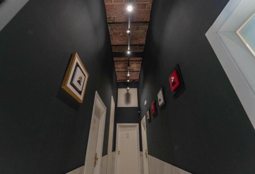 تختخواب و صبحانه élite Rooms