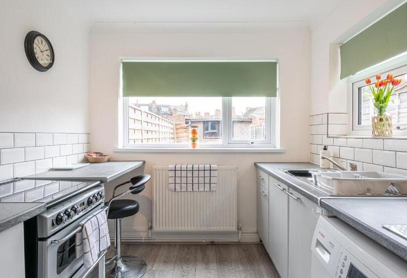 Kingsway Property