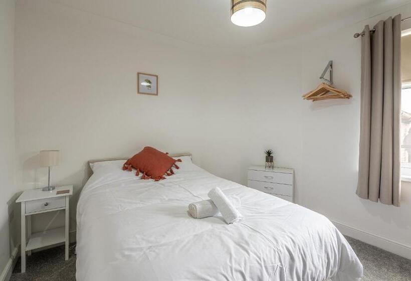 Kingsway Property