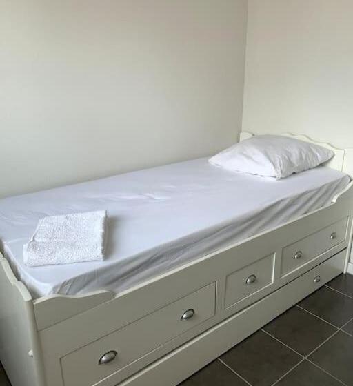 Superbe Appartement Neuf T3 De 71m2 En Résidence A Marseille