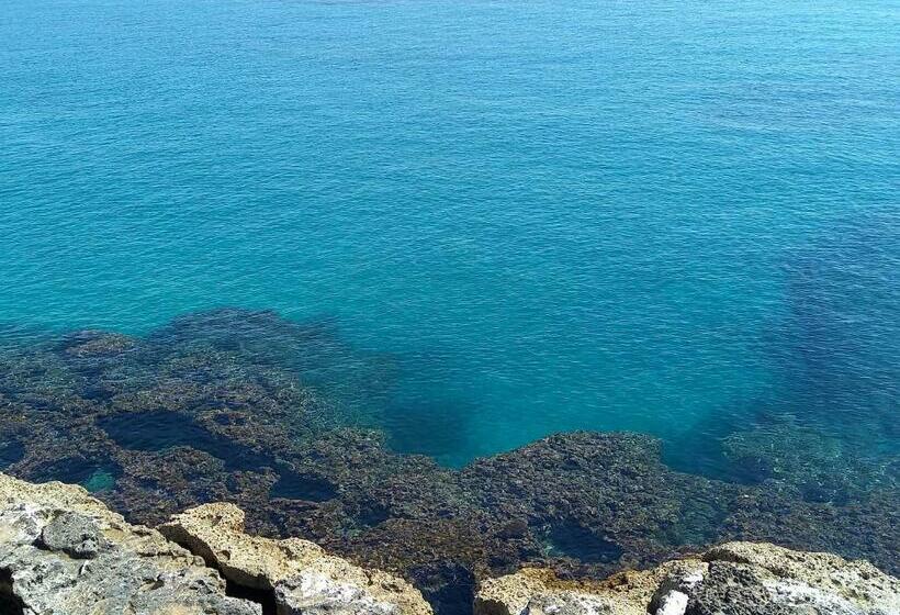 تختخواب و صبحانه Agriturismo Karrares