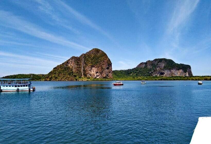 هتل Laytrang Pakmeng Marina Spa And Resort