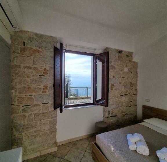 פנסיון Camera Ideale Tra Mare E Montagna