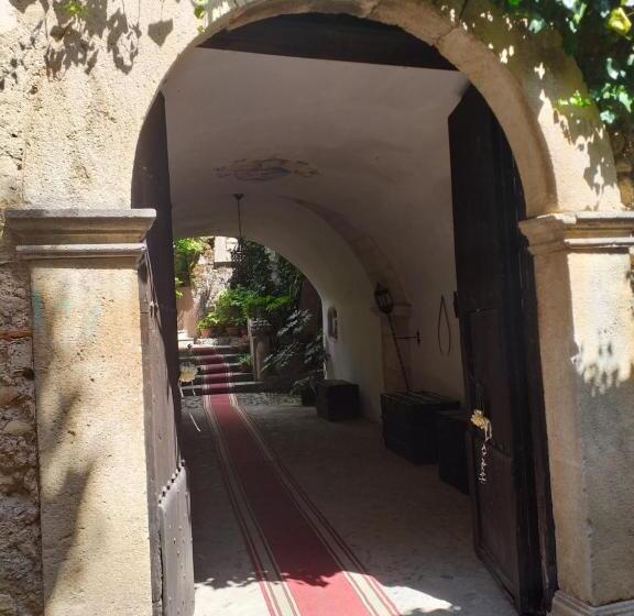 פנסיון Palazzo Caracciolo