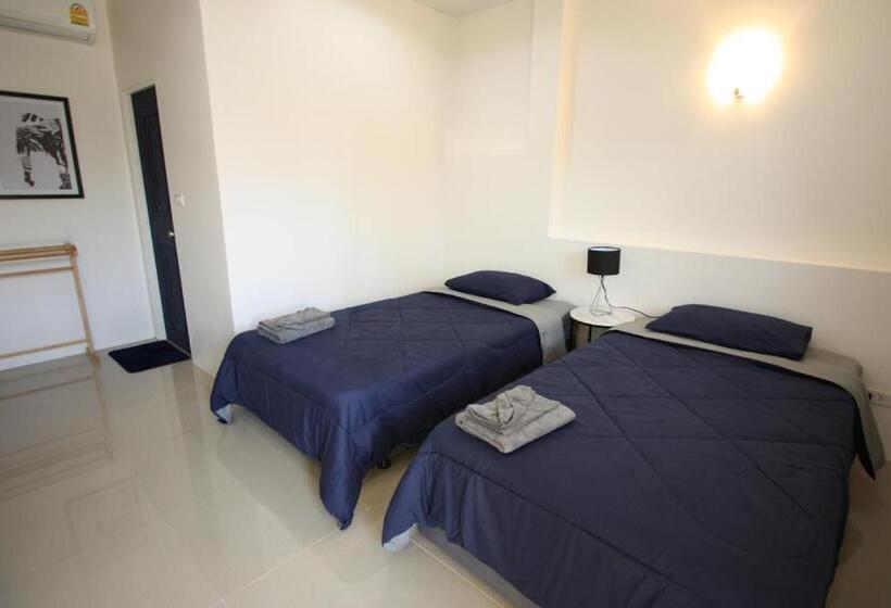 Пансион Sun & Sea Nai Yang Phuket