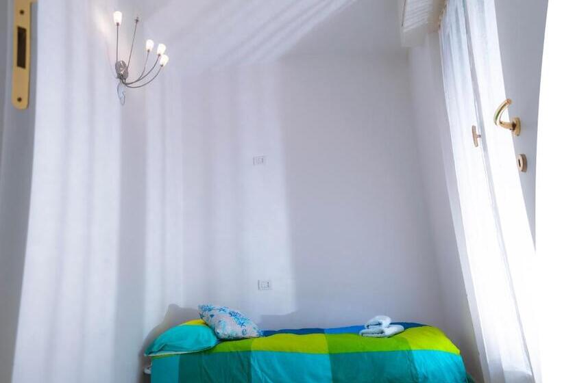 Appartamento A Santa Margherita Con Terrazzo