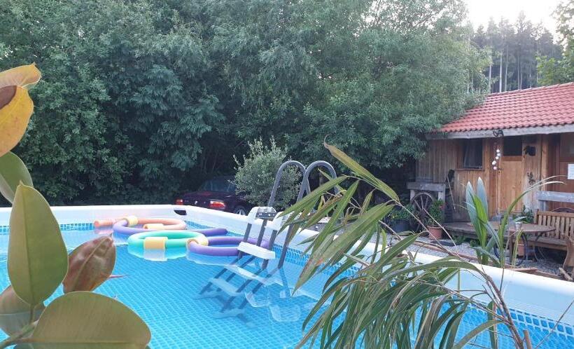 تختخواب و صبحانه Chrom Ranch Reiterhof
