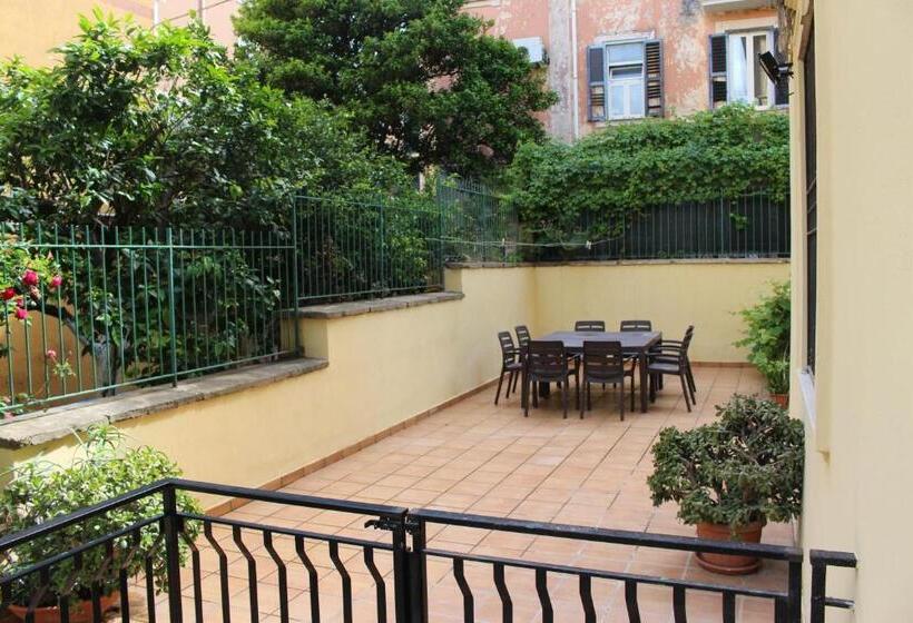 پانسیون La Casa Dell Emigrante