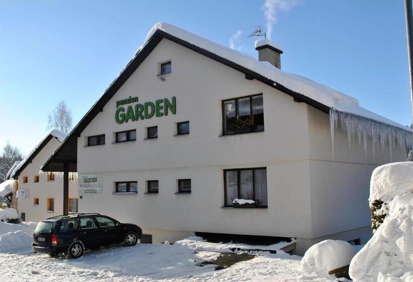 پانسیون Penzion Garden