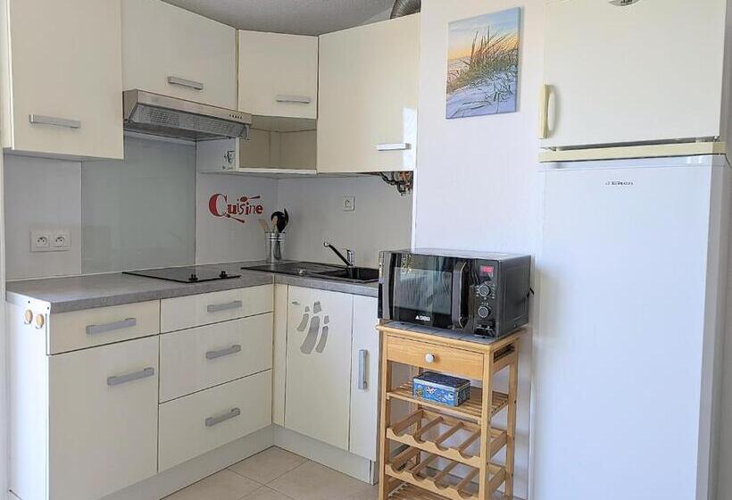 Appartement Proche Port Et Mer Avec Wifi Et Climatisation
