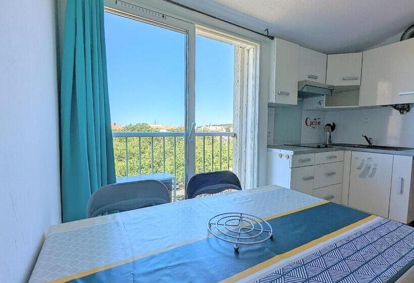 Appartement Proche Port Et Mer Avec Wifi Et Climatisation