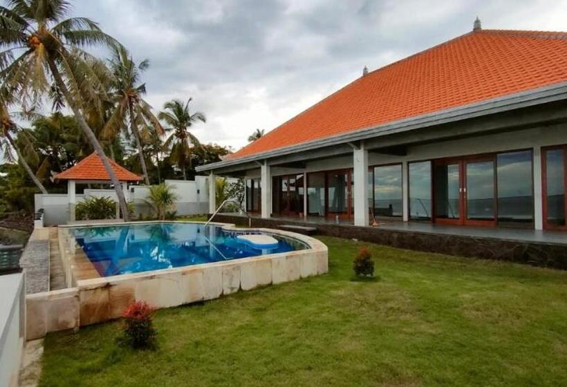 Coco Blu Villa