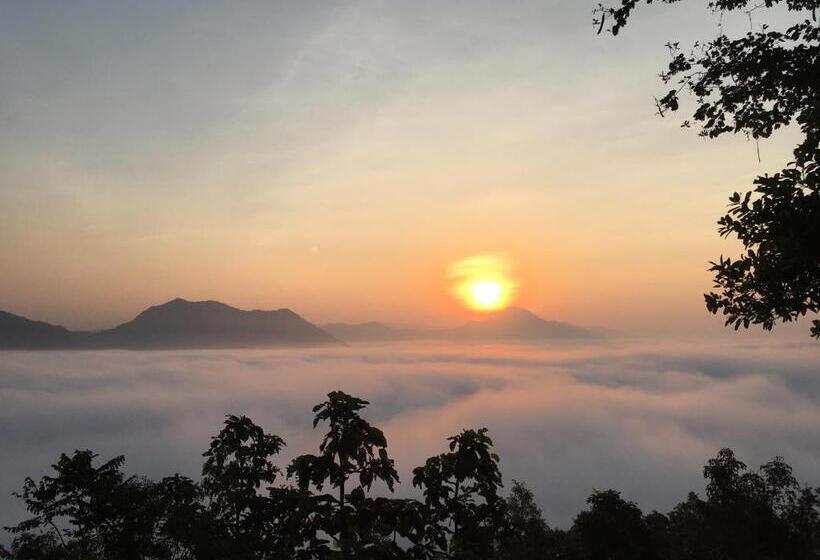 هتل Baan Kokaew Chiang Khan