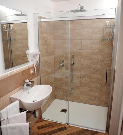 بنسيون Il Covo Degli Dei