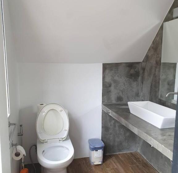 استراحتگاه Siam Royal Bay Beach Villa And Beachfront Apartments