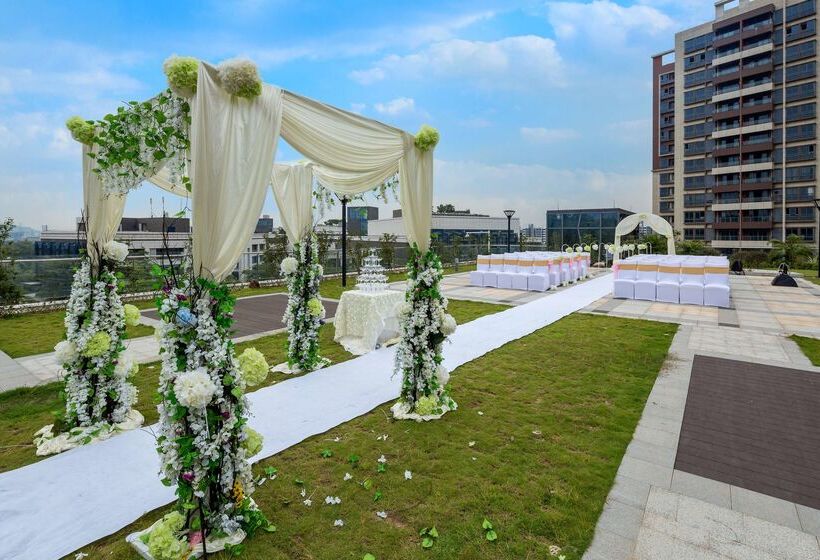 Doubletree By Hilton Hotel Guangzhou   Science City