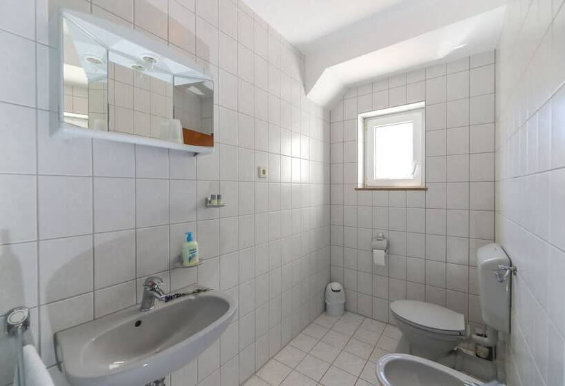 فندق Downtown Private Rooms