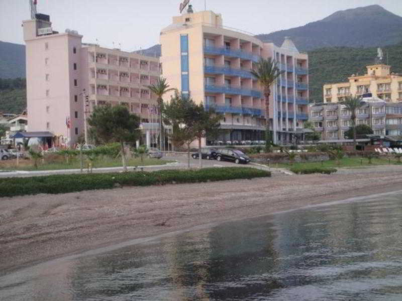 هتل Kalamaki Beach