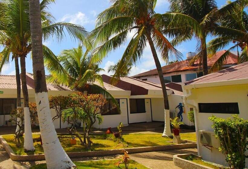 هتل On Vacation Blue Reef