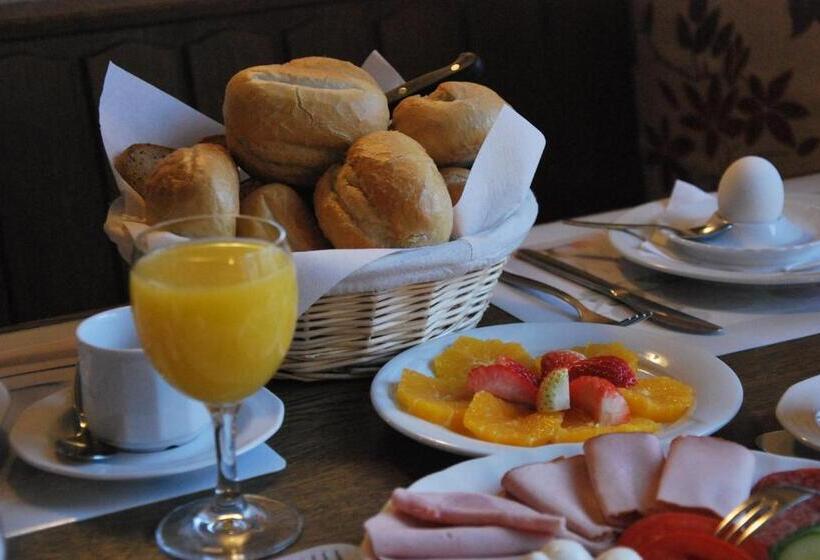 ユースホステル Landhaus Zum Himmelreich