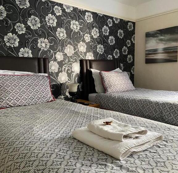 مبيت وإفطار Nettleton Country House